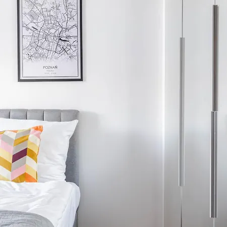 Apartman Nowoczesne I Stylowe Studia Very Berry W Poznaniu By Renters