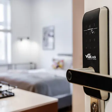 Apartmán Nowoczesne I Stylowe Studia Very Berry W Poznaniu By Renters